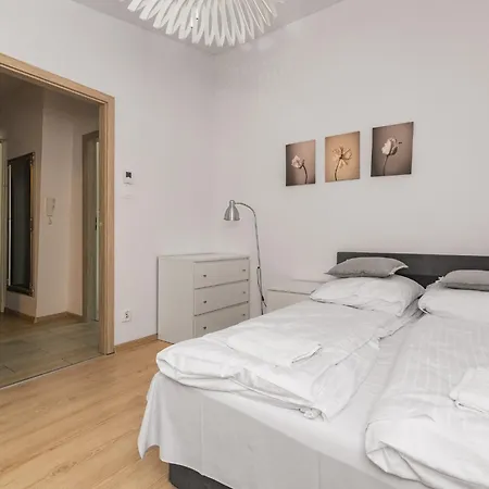 Sobieskiego 3 By Grand Apartment
