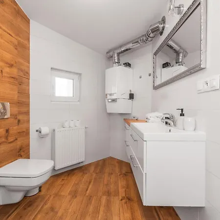 Sobieskiego 3 By Grand Apartment *